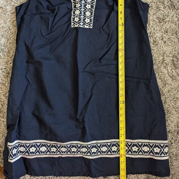 Excellence by Raxevsky Sleeveless Embroidered shift dress navy white - Picture 9 of 9